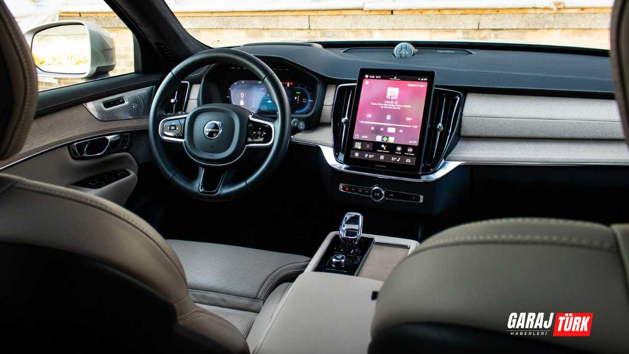 Volvo XC90 Teknoloji ve Müzik Ziyafeti